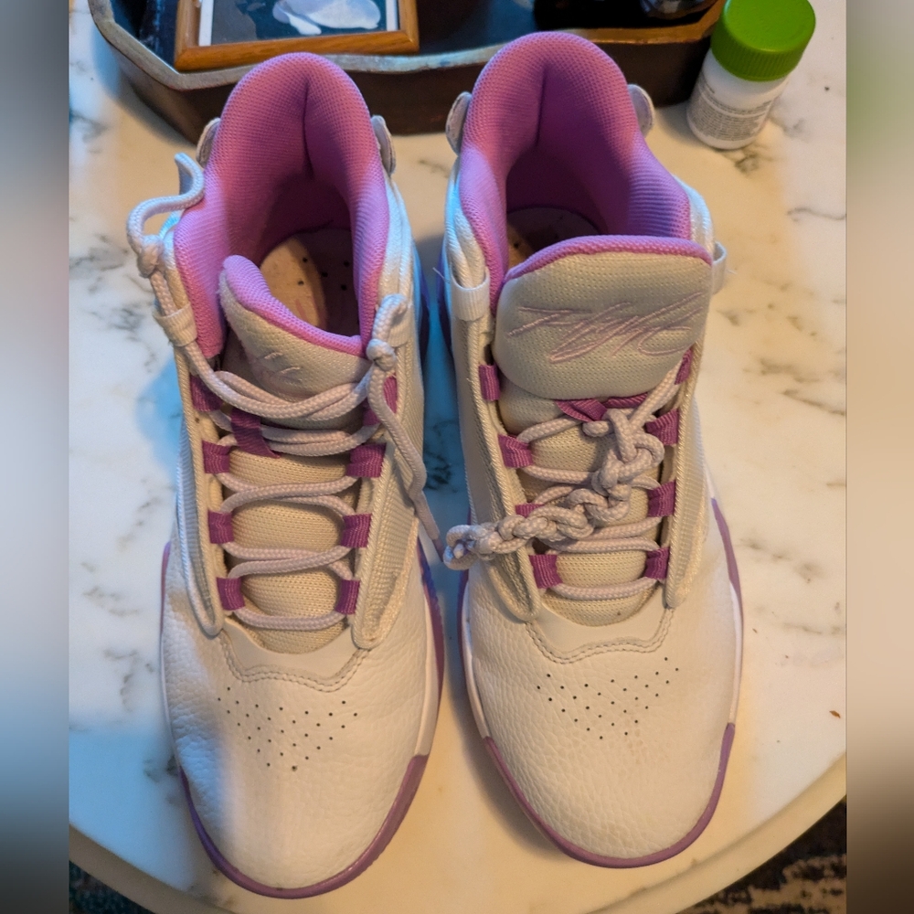 Jordan Sneakers Youth Size 5.5 Purple and White Big Kids Girls